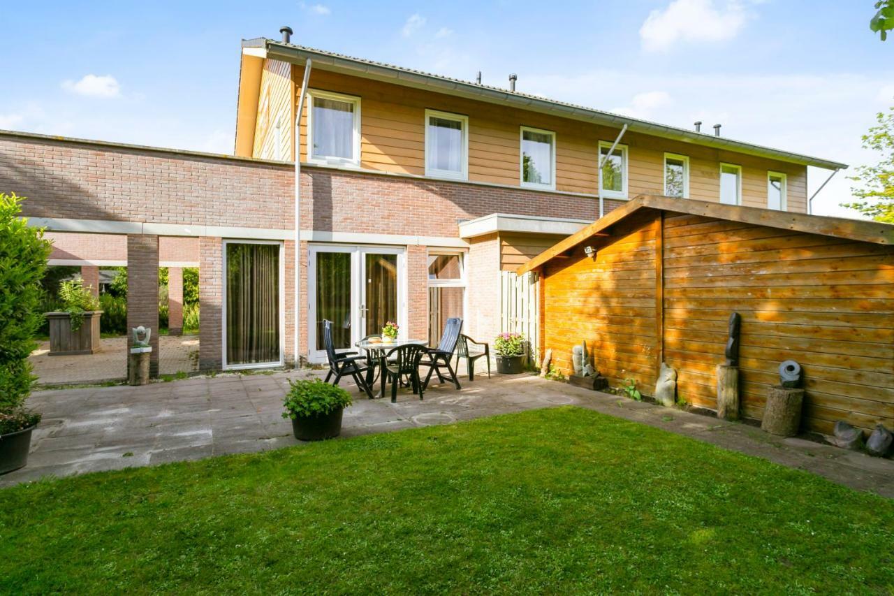 Huis Van Steen Lelystad Luaran gambar