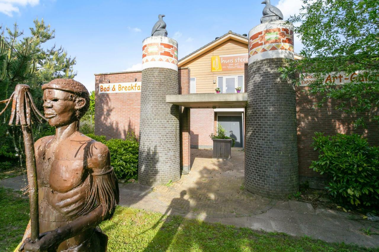 Huis Van Steen Lelystad Luaran gambar